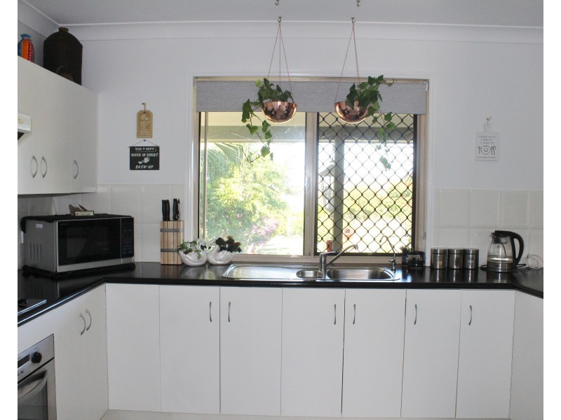3 Heron St, Laidley Heights QLD 4341