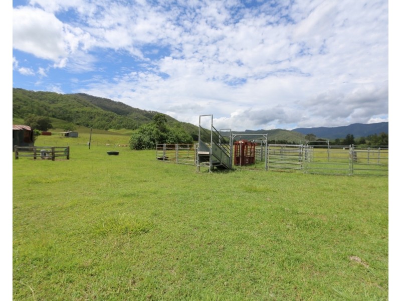 307 Mulgowie Rd, Townson QLD 4341