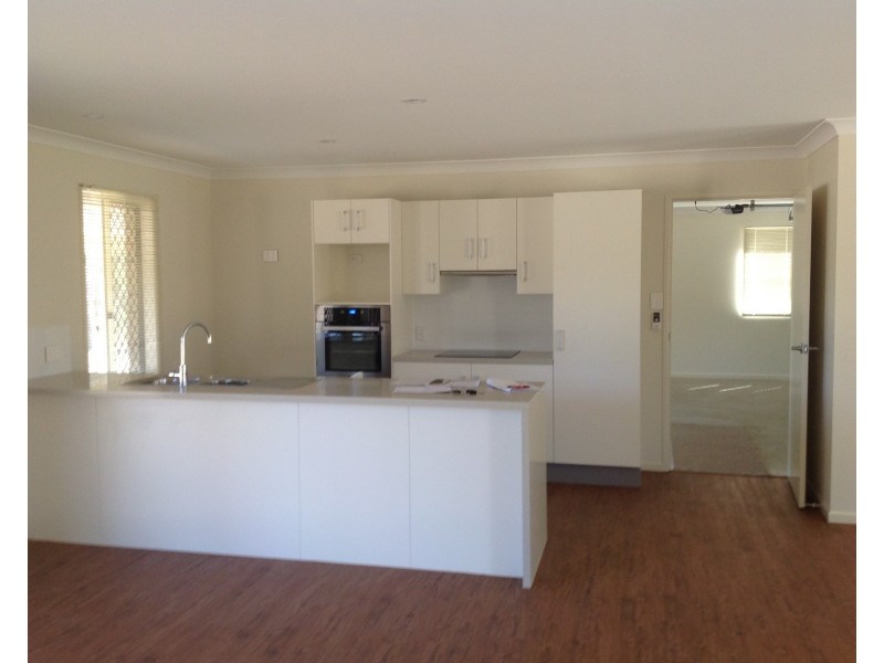 54 Burgess Rd, Laidley Heights QLD 4341