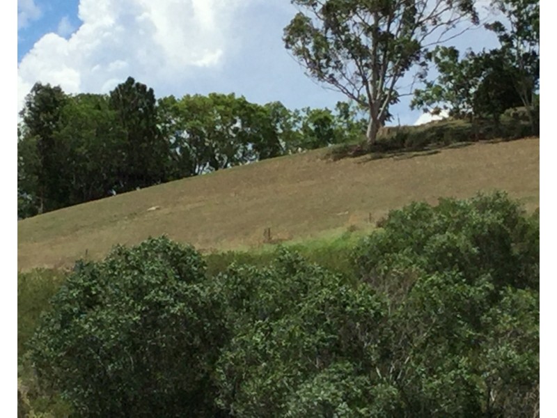 25 Lowood Hills Rd, Lowood QLD 4311