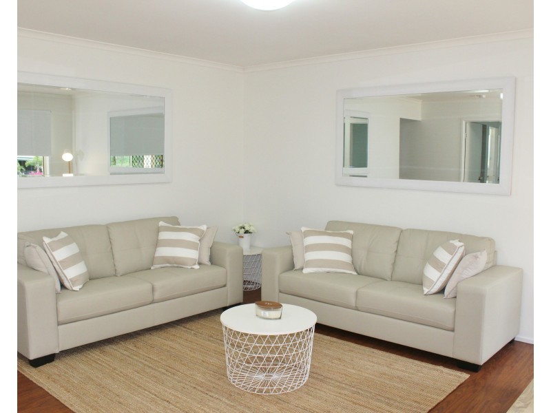 19 Bond Ct, Kensington Grove QLD 4341