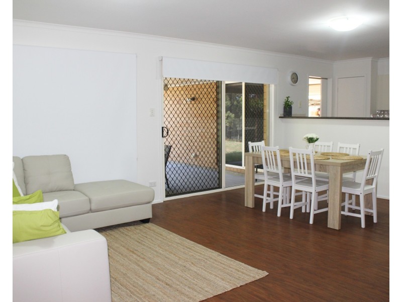 19 Bond Ct, Kensington Grove QLD 4341