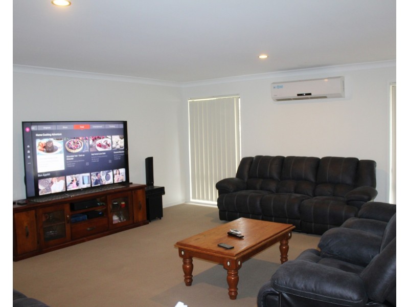 9 Silver Wattle Pl, Laidley QLD 4341