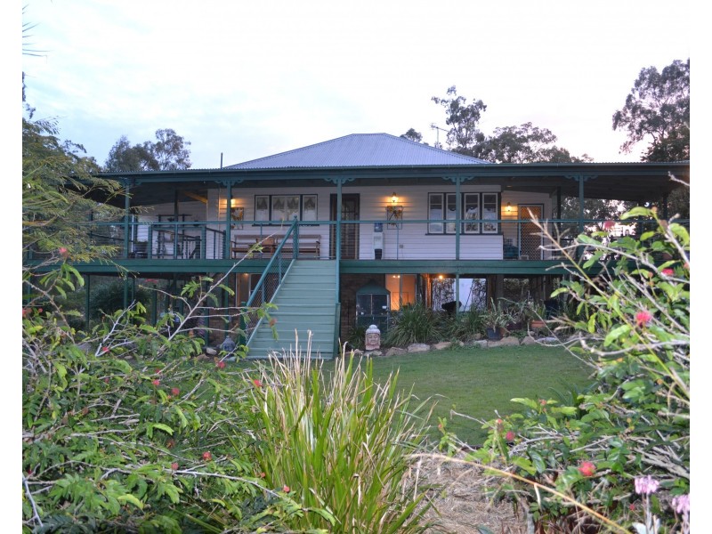 12 Hedges Ct, Laidley Heights QLD 4341