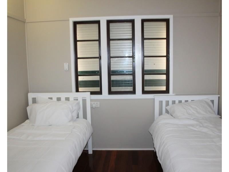 12 Hedges Ct, Laidley Heights QLD 4341