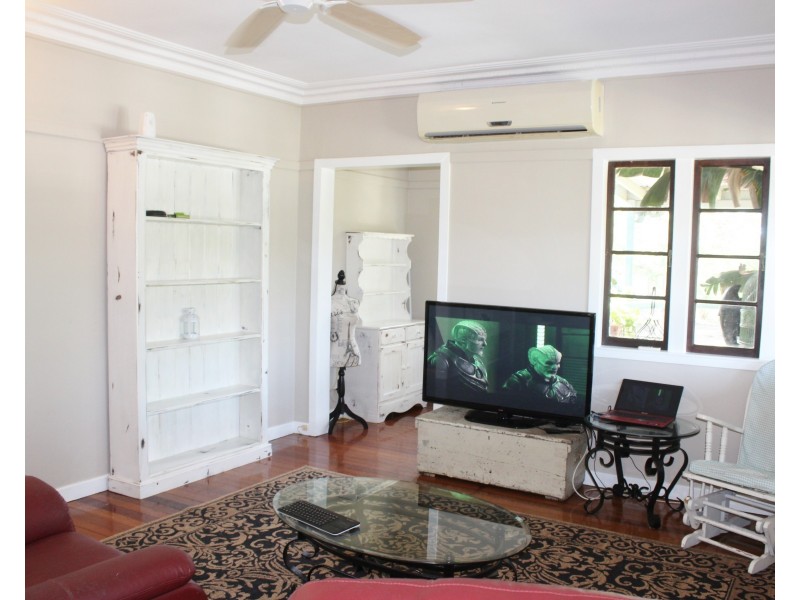 12 Hedges Ct, Laidley Heights QLD 4341