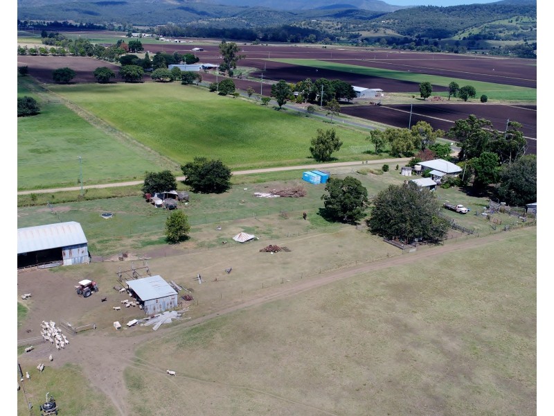 79 Mulgowie Rd, Mulgowie QLD 4341