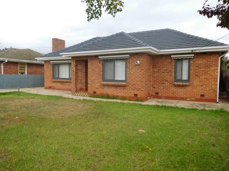 7 Copley Street, Broadview SA 5083
