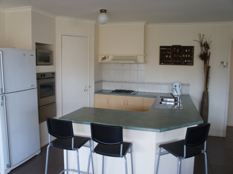 4 Hidcote Circuit, Oakden SA 5086