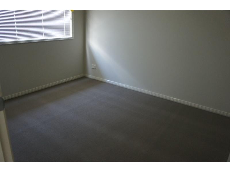 8 Tomnicstas Street, Munno Para West SA 5115