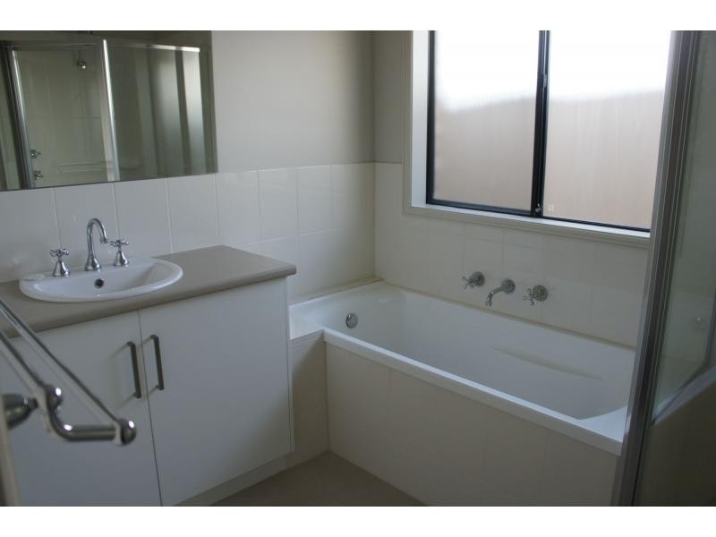 8 Tomnicstas Street, Munno Para West SA 5115