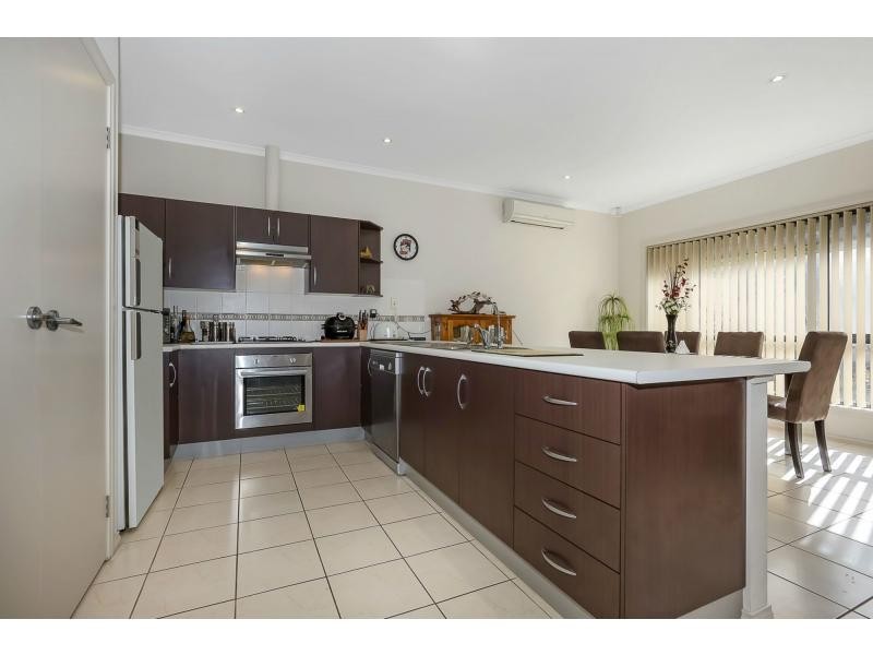 6 Swanson Street, Gilles Plains SA 5086