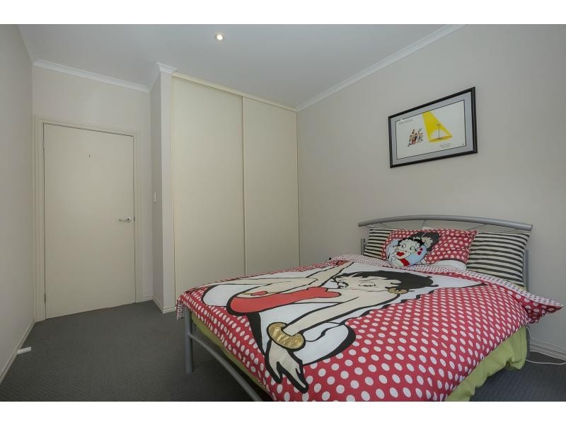 6 Swanson Street, Gilles Plains SA 5086