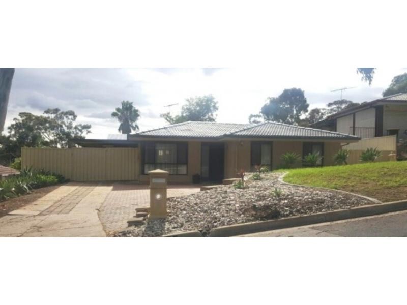 8 McKenzie Crescent, Gulfview Heights SA 5096