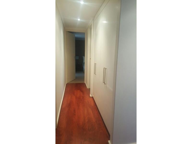 8 McKenzie Crescent, Gulfview Heights SA 5096