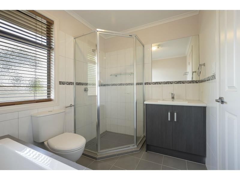 12b Ilford Street, Vale Park SA 5081