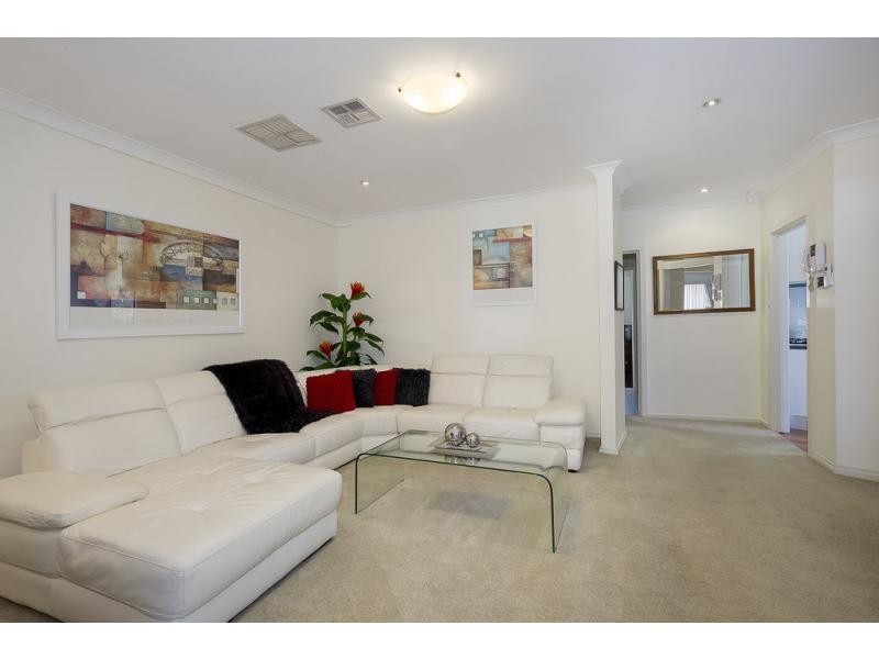 1 Kincraig Crescent, Modbury SA 5092