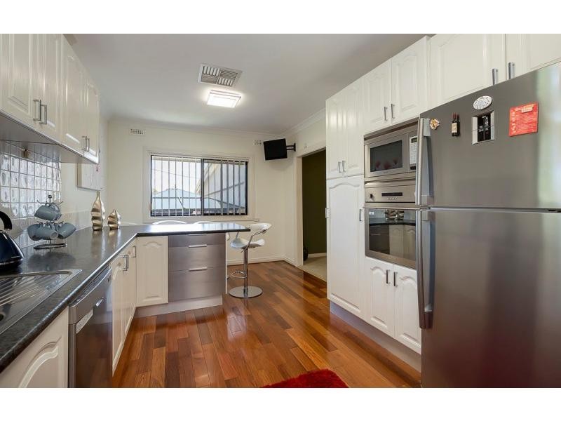 1 Kincraig Crescent, Modbury SA 5092