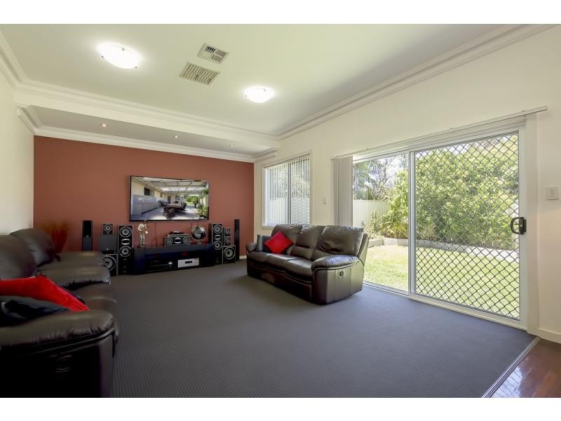 1 Kincraig Crescent, Modbury SA 5092