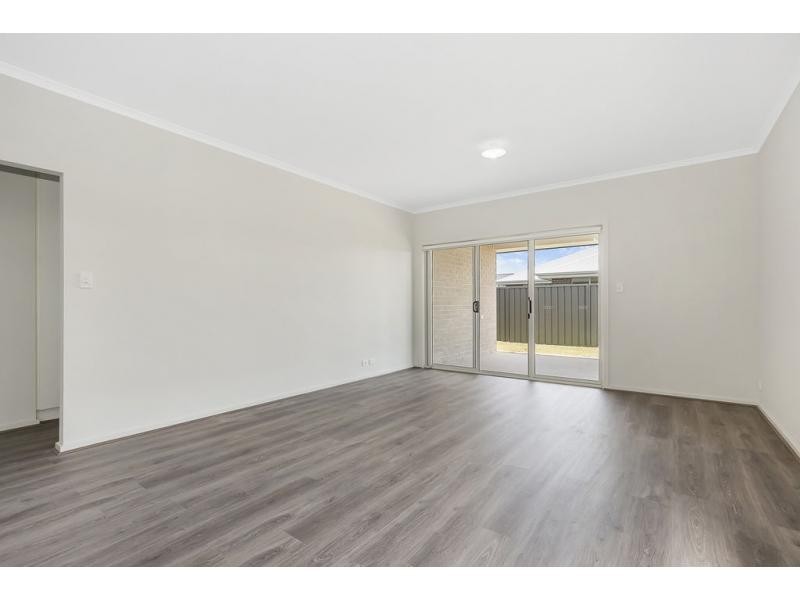 9 Wesley Road, Evanston Gardens SA 5116