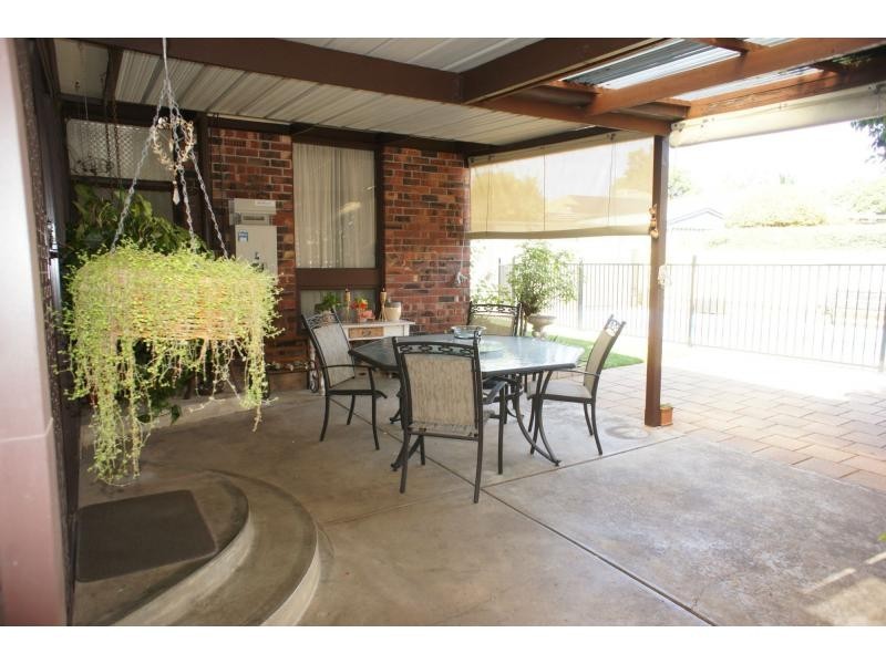 18 Morawa Avenue, Gilles Plains SA 5086