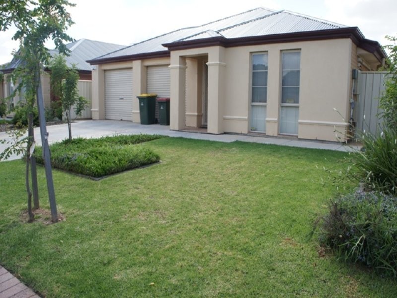 43 Straithaird Boulevard, Smithfield SA 5114