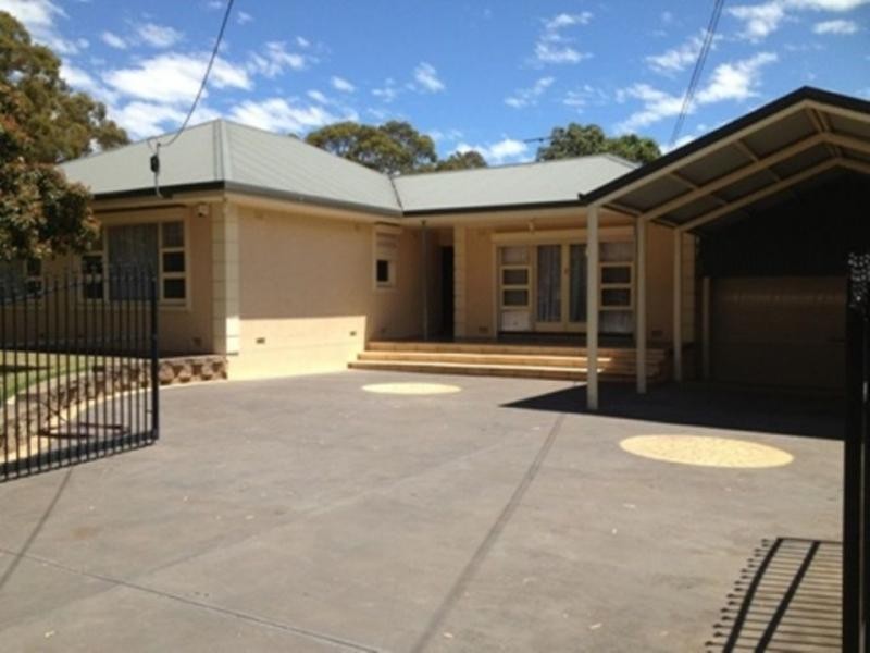 14 James Street, Vista SA 5091