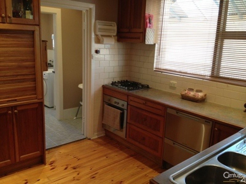 14 James Street, Vista SA 5091