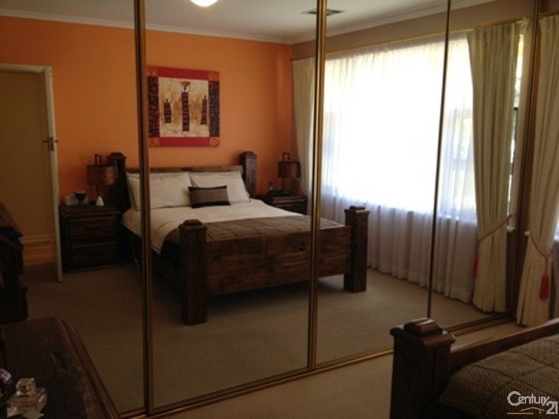 14 James Street, Vista SA 5091