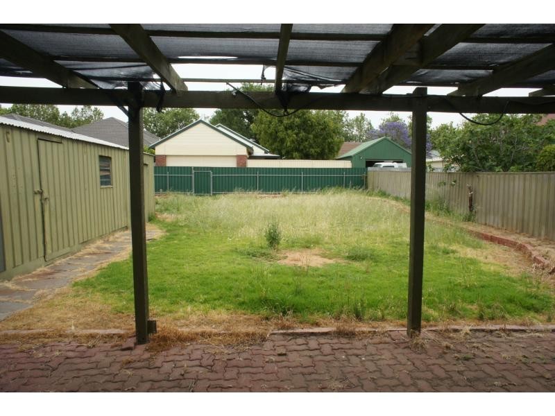 64 Eighth Avenue, St Peters SA 5069