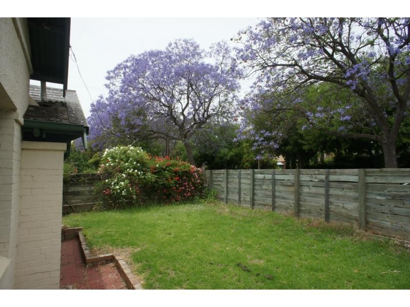 64 Eighth Avenue, St Peters SA 5069