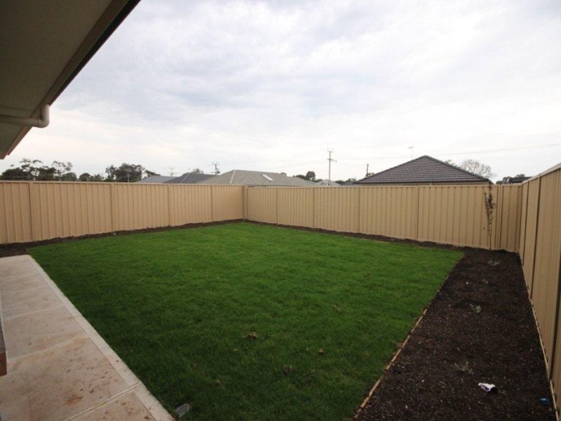 4 Carode Street, Munno Para West SA 5115