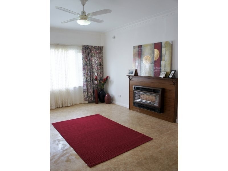 16 Sarnia Avenue, Clearview SA 5085