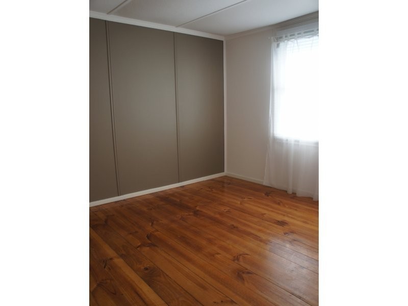 27 Melrose Avenue, Clearview SA 5085