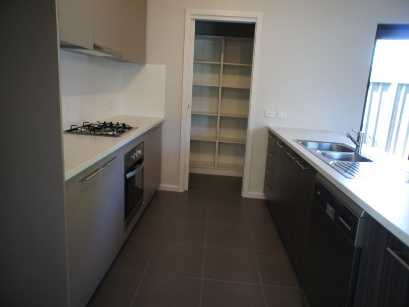 13 Centenary Circuit, Andrews Farm SA 5114