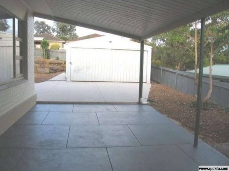 38 Avis Court, Valley View SA 5093