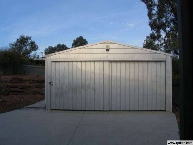 38 Avis Court, Valley View SA 5093
