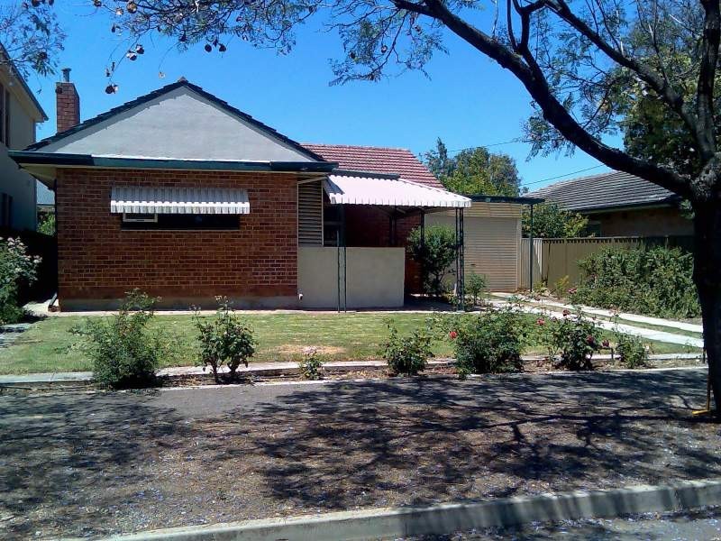 93 Seventh Avenue, St Peters SA 5069