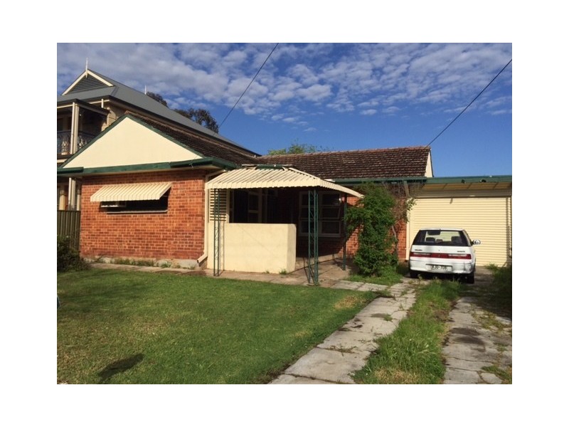 93 Seventh Avenue, St Peters SA 5069