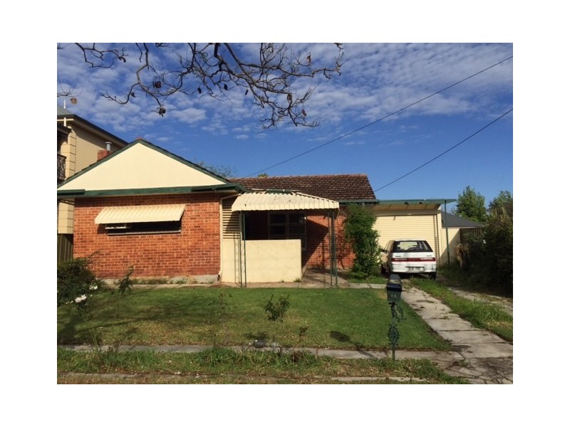 93 Seventh Avenue, St Peters SA 5069