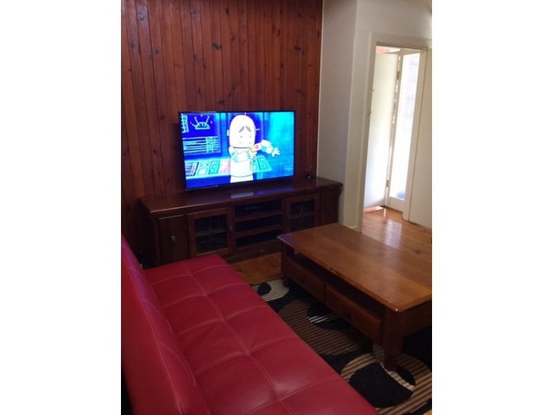 93 Seventh Avenue, St Peters SA 5069