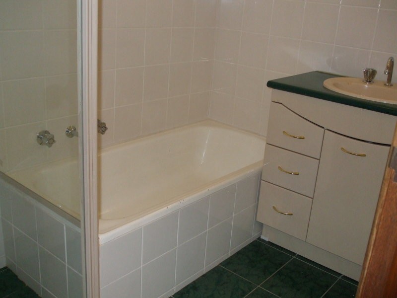 21 Morawa Avenue, Gilles Plains SA 5086