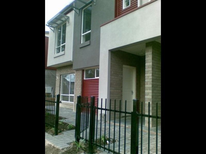 36 Bracken Crescent, Gilles Plains SA 5086