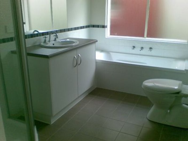 36 Bracken Crescent, Gilles Plains SA 5086