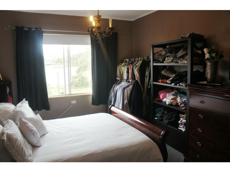 3 Alton Avenue, Gilles Plains SA 5086