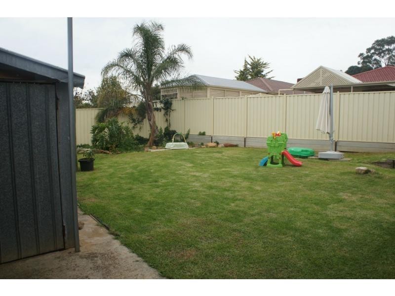 3 Alton Avenue, Gilles Plains SA 5086