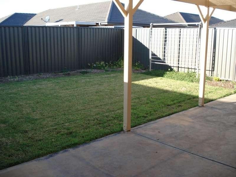 5 Oakwood Circuit, Munno Para West SA 5115