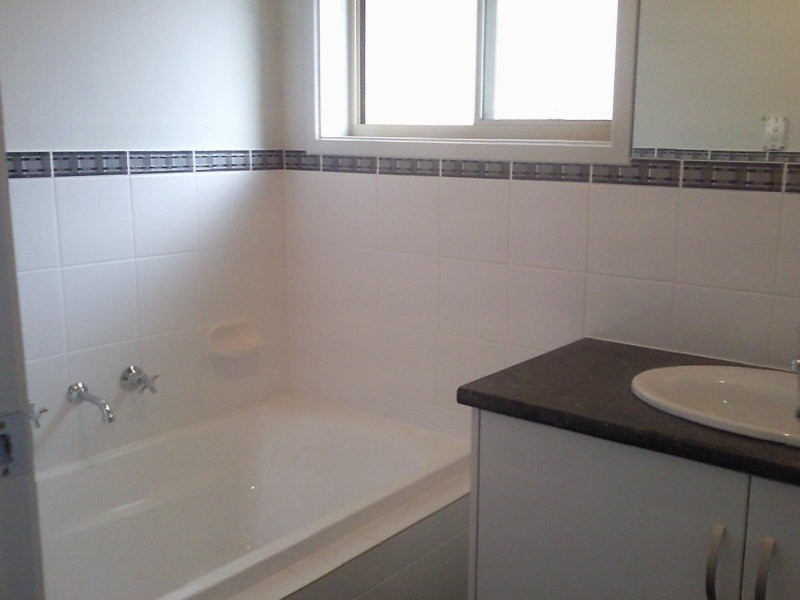 16 Vicar Street, Gilles Plains SA 5086