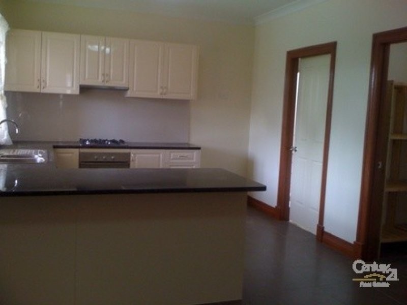 12 Melrose Avenue, Clearview SA 5085