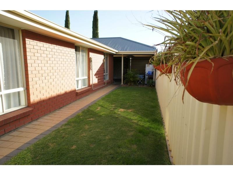 27 Creekview Drive, Walkley Heights SA 5098